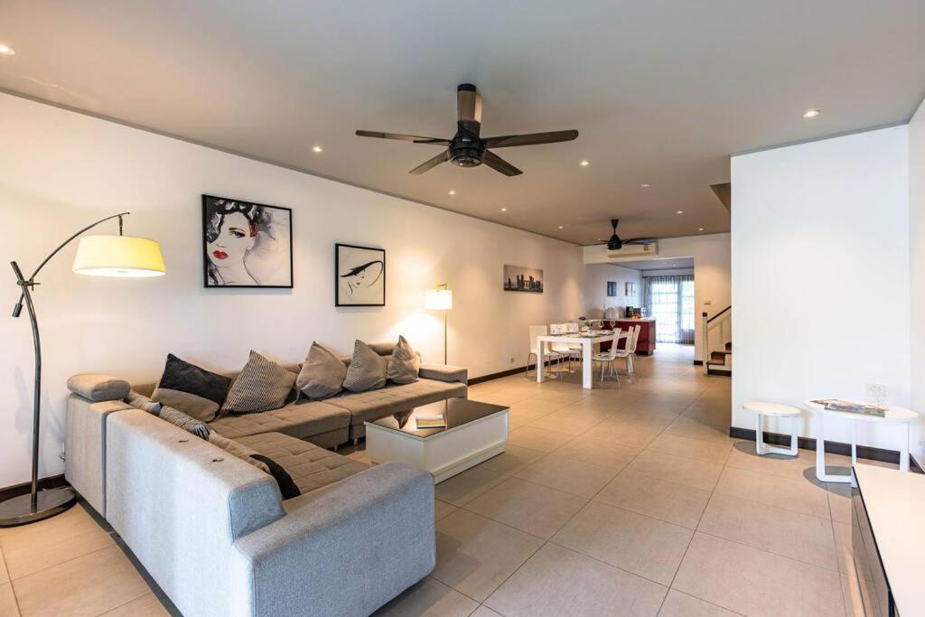 4 Bedroom Townhouse In Great Location! Hua Hin Exterior photo