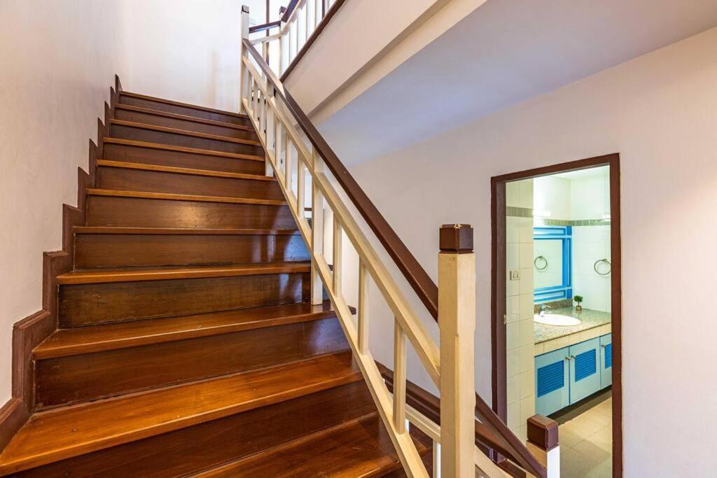 4 Bedroom Townhouse In Great Location! Hua Hin Exterior photo
