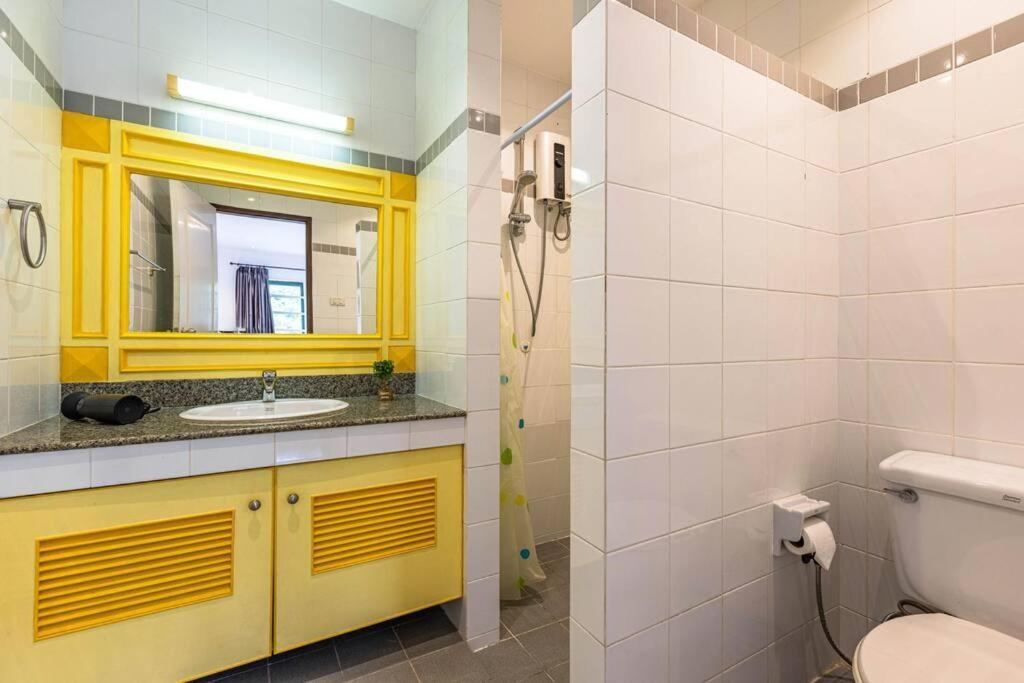 4 Bedroom Townhouse In Great Location! Hua Hin Exterior photo